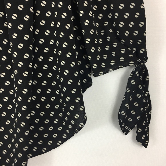 Michael Kors Woman Print Off The Shoulder Black White Blouse - Picture 3 of 7